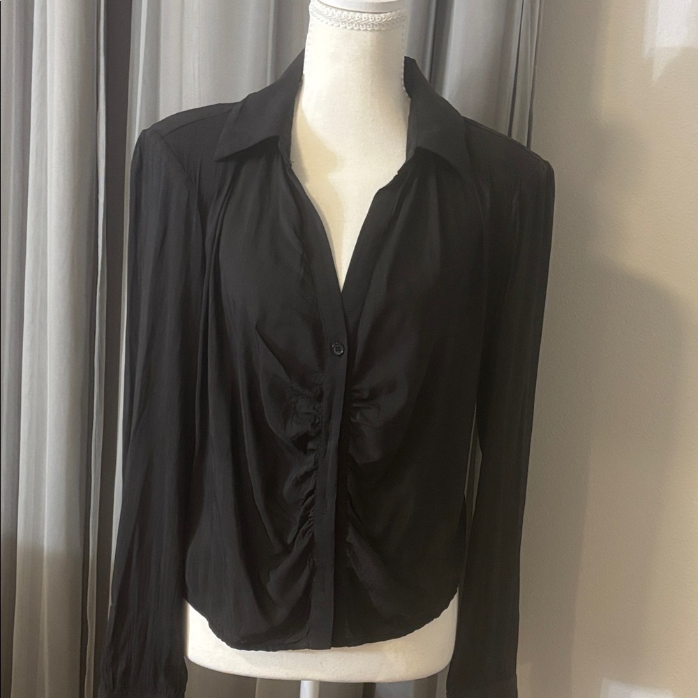 ASTR Black Gathered Front Blouse Size M Long Sleeve Career Top